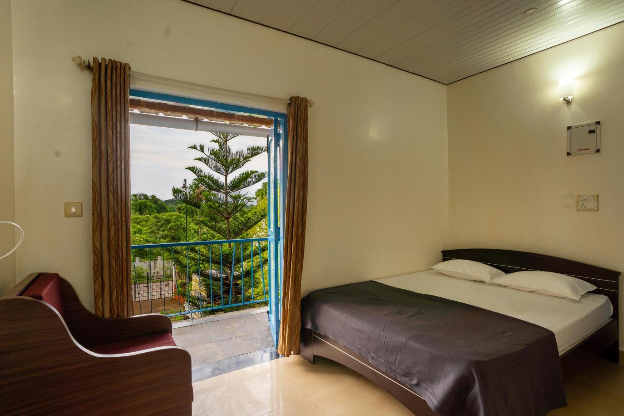 Gomes Pousada Guesthouse Old Goa Exterior photo