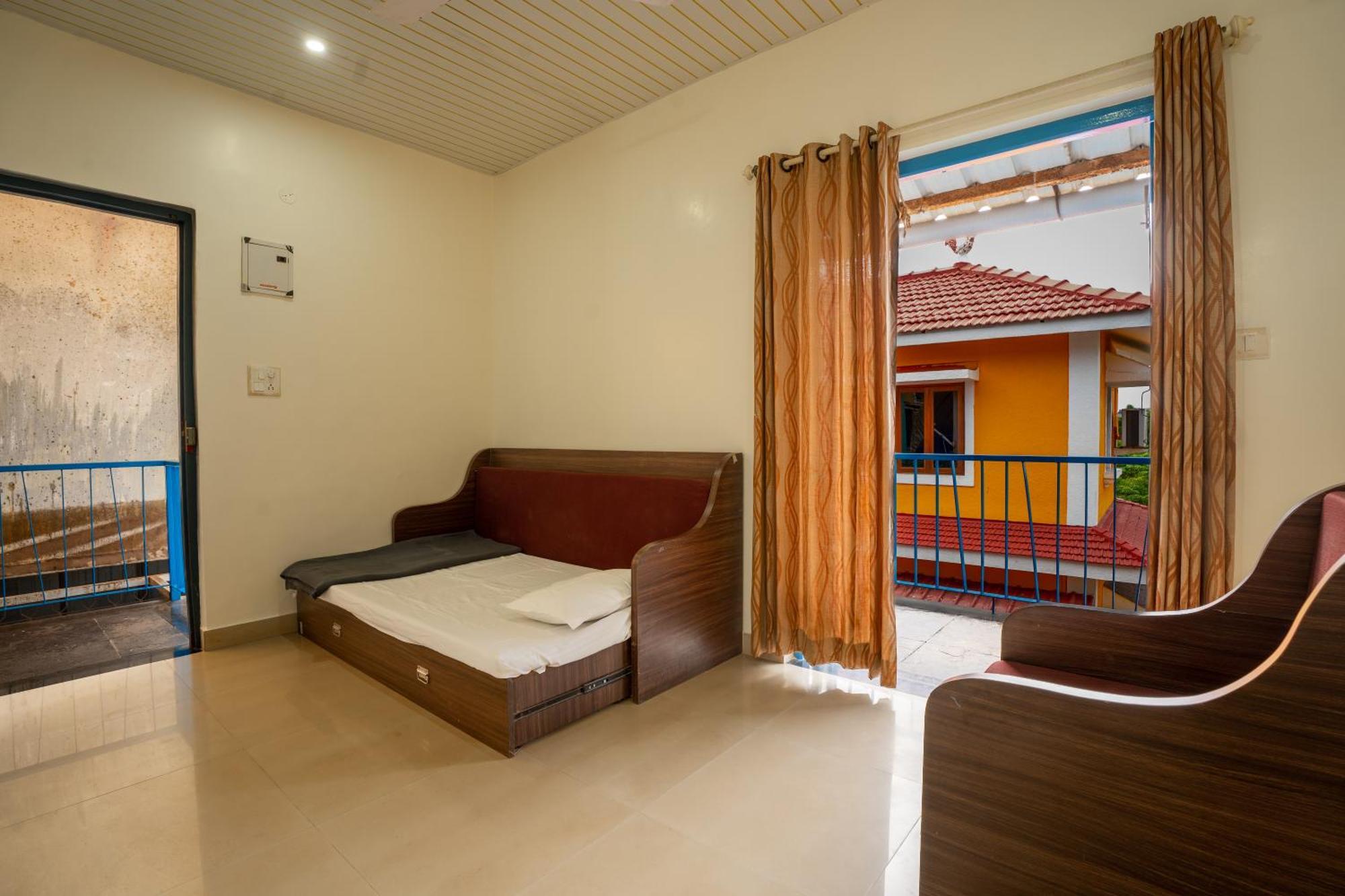 Gomes Pousada Guesthouse Old Goa Exterior photo